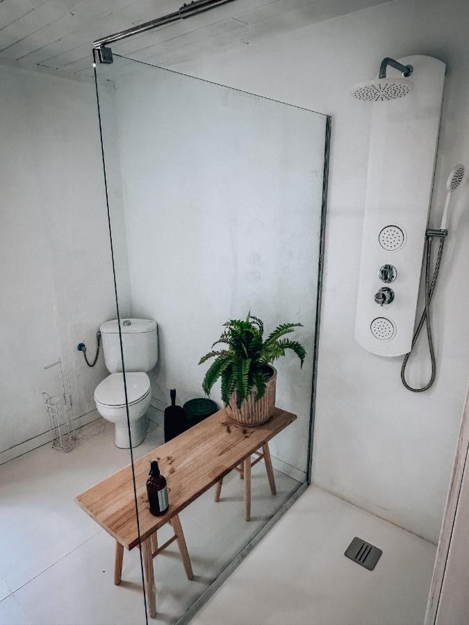 Suite Con Jacuzzi Canyelles  Buitenkant foto